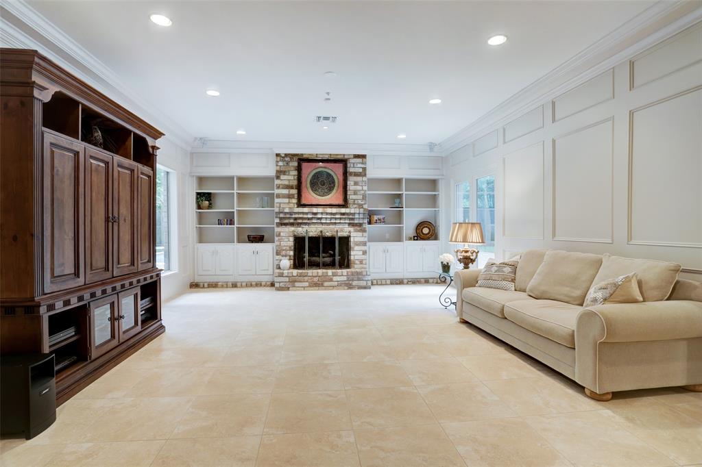 11747 2 Taylorcrest Road, Bunker Hill Village, Texas 77024, 5 Bedrooms Bedrooms, 14 Rooms Rooms,3 BathroomsBathrooms,Single-family,For Sale,Taylorcrest,69152921