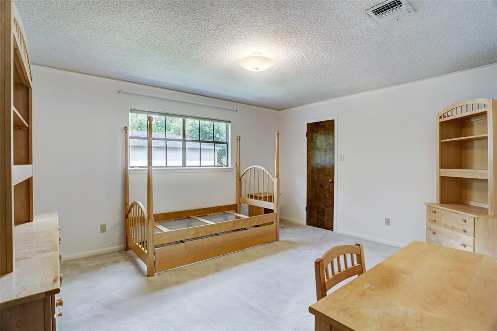 11747 2 Taylorcrest Road, Bunker Hill Village, Texas 77024, 5 Bedrooms Bedrooms, 14 Rooms Rooms,3 BathroomsBathrooms,Single-family,For Sale,Taylorcrest,69152921