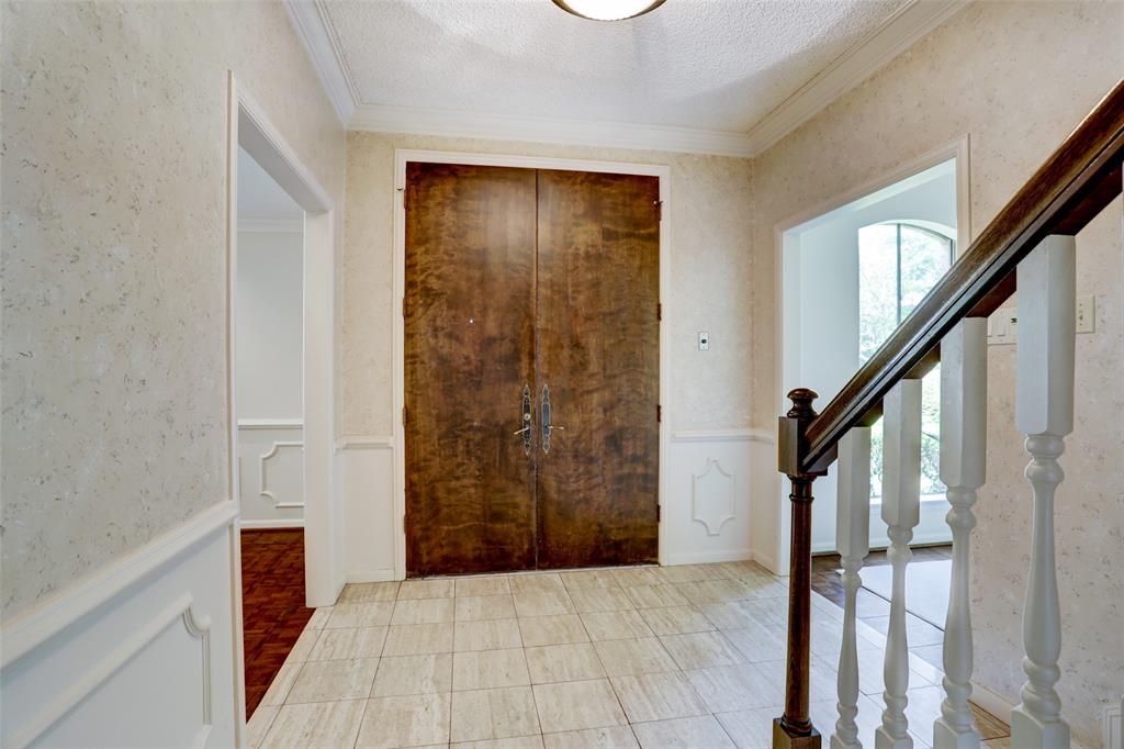 11747 2 Taylorcrest Road, Bunker Hill Village, Texas 77024, 5 Bedrooms Bedrooms, 14 Rooms Rooms,3 BathroomsBathrooms,Single-family,For Sale,Taylorcrest,69152921