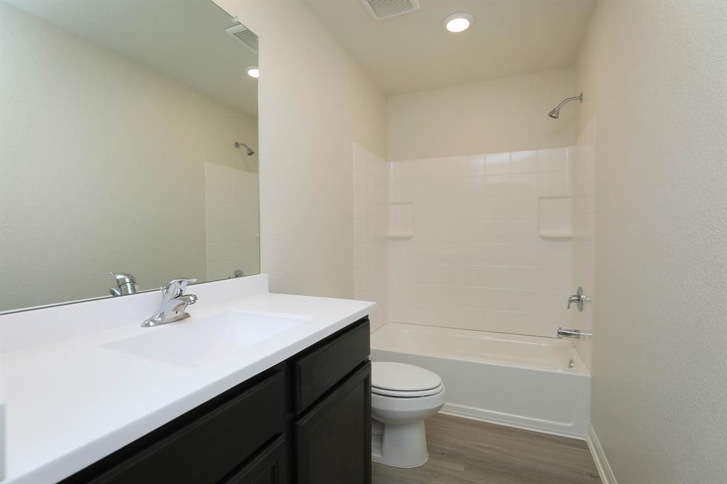 21334 2 Rachel Manor Drive, Hockley, Texas 77447, 3 Bedrooms Bedrooms, 8 Rooms Rooms,2 BathroomsBathrooms,Single-family,For Sale,Rachel Manor,82366905
