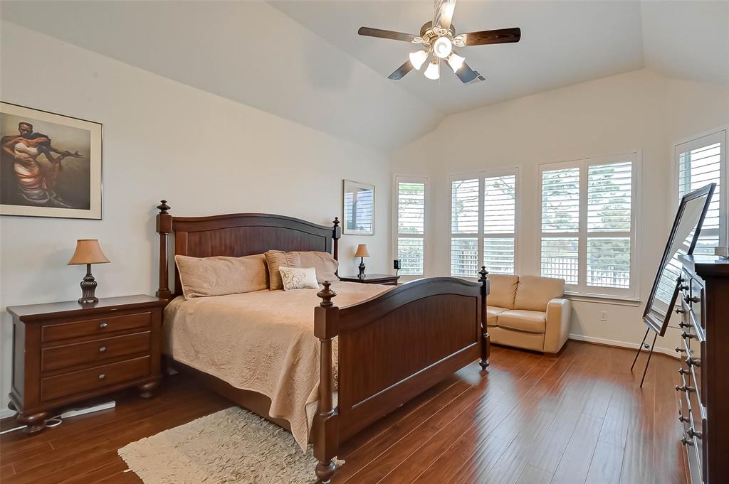 2107 2 Pearl Bay Court, Pearland, Texas 77584, 4 Bedrooms Bedrooms, 11 Rooms Rooms,3 BathroomsBathrooms,Single-family,For Sale,Pearl Bay,54498089