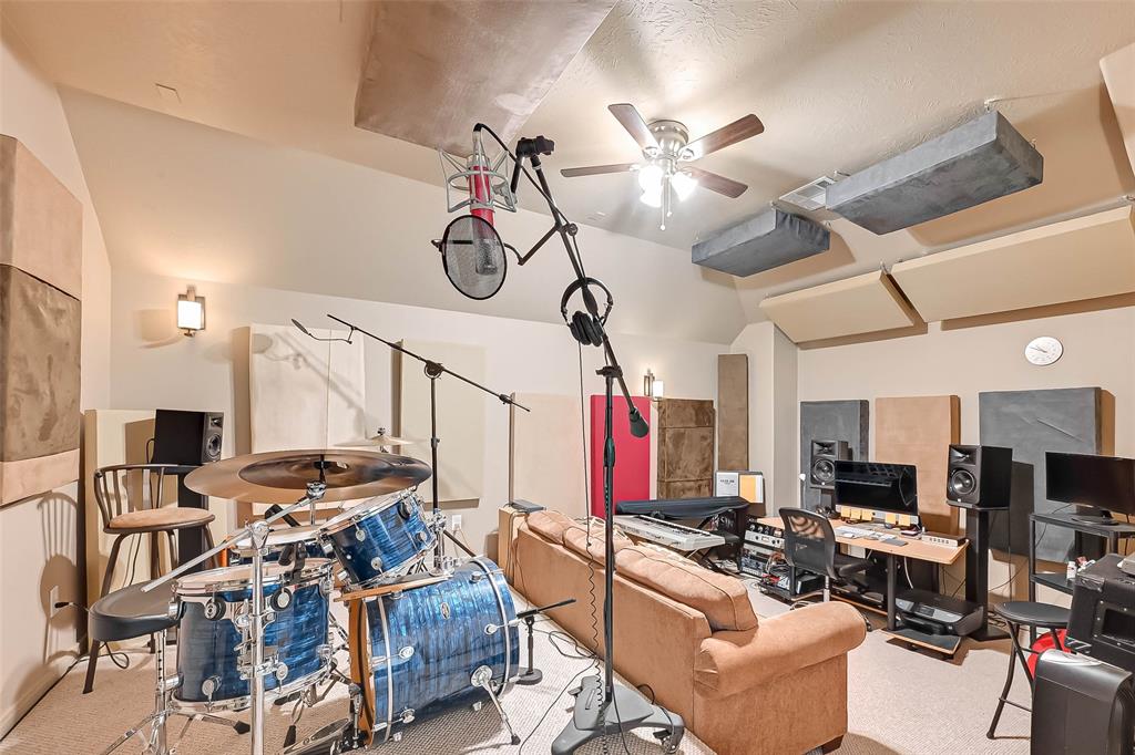 2107 2 Pearl Bay Court, Pearland, Texas 77584, 4 Bedrooms Bedrooms, 11 Rooms Rooms,3 BathroomsBathrooms,Single-family,For Sale,Pearl Bay,54498089
