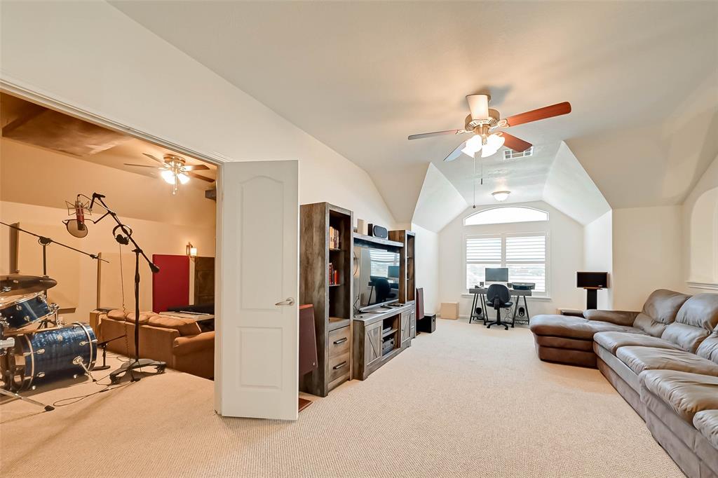2107 2 Pearl Bay Court, Pearland, Texas 77584, 4 Bedrooms Bedrooms, 11 Rooms Rooms,3 BathroomsBathrooms,Single-family,For Sale,Pearl Bay,54498089