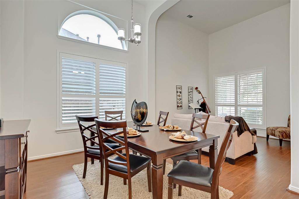 2107 2 Pearl Bay Court, Pearland, Texas 77584, 4 Bedrooms Bedrooms, 11 Rooms Rooms,3 BathroomsBathrooms,Single-family,For Sale,Pearl Bay,54498089
