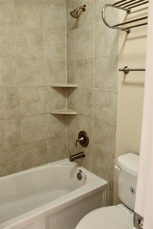 1921 2 Copper Knoll Court, Pearland, Texas 77089, 4 Bedrooms Bedrooms, 11 Rooms Rooms,3 BathroomsBathrooms,Single-family,For Sale,Copper Knoll,88946978