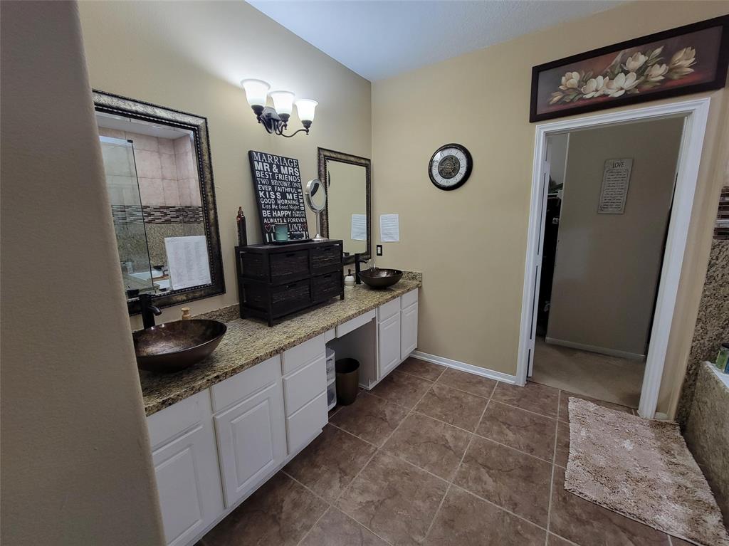 20427 2 Jasmine Leaf Trail, Humble, Texas 77338, 5 Bedrooms Bedrooms, 17 Rooms Rooms,3 BathroomsBathrooms,Single-family,For Sale,Jasmine Leaf,71844242