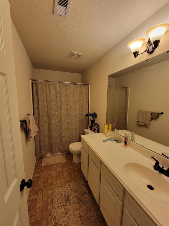 20427 2 Jasmine Leaf Trail, Humble, Texas 77338, 5 Bedrooms Bedrooms, 17 Rooms Rooms,3 BathroomsBathrooms,Single-family,For Sale,Jasmine Leaf,71844242