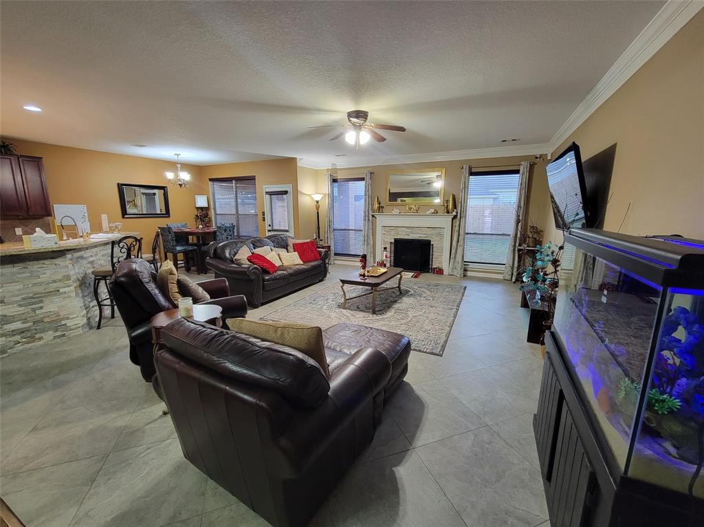 20427 2 Jasmine Leaf Trail, Humble, Texas 77338, 5 Bedrooms Bedrooms, 17 Rooms Rooms,3 BathroomsBathrooms,Single-family,For Sale,Jasmine Leaf,71844242