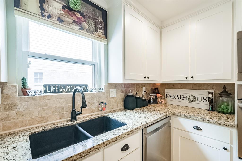 11715 2 Glenway Drive, Houston, Texas 77070, 4 Bedrooms Bedrooms, 4 Rooms Rooms,2 BathroomsBathrooms,Single-family,For Sale,Glenway,84213392