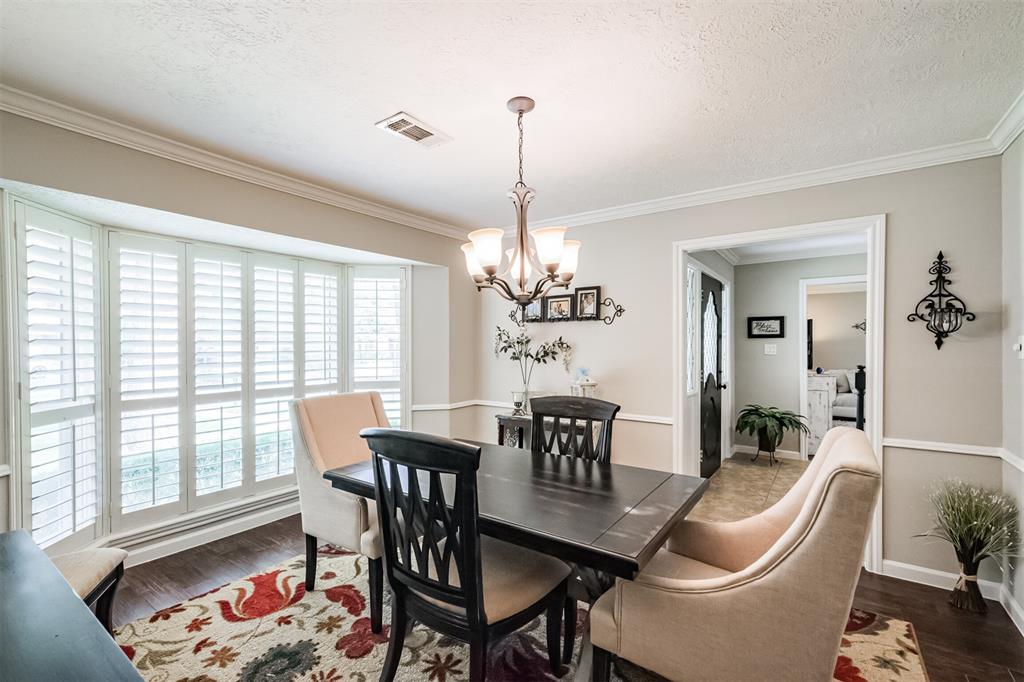 11715 2 Glenway Drive, Houston, Texas 77070, 4 Bedrooms Bedrooms, 4 Rooms Rooms,2 BathroomsBathrooms,Single-family,For Sale,Glenway,84213392