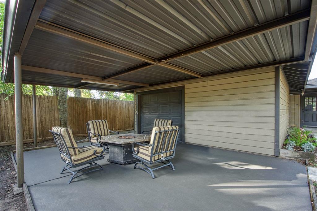 6423 1 Pineshade Lane, Houston, Texas 77008, 3 Bedrooms Bedrooms, 6 Rooms Rooms,2 BathroomsBathrooms,Single-family,For Sale,Pineshade,86186305