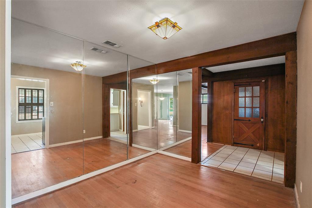 4317 1 Viking Drive, Houston, Texas 77092, 3 Bedrooms Bedrooms, 7 Rooms Rooms,1 BathroomBathrooms,Single-family,For Sale,Viking,82465840