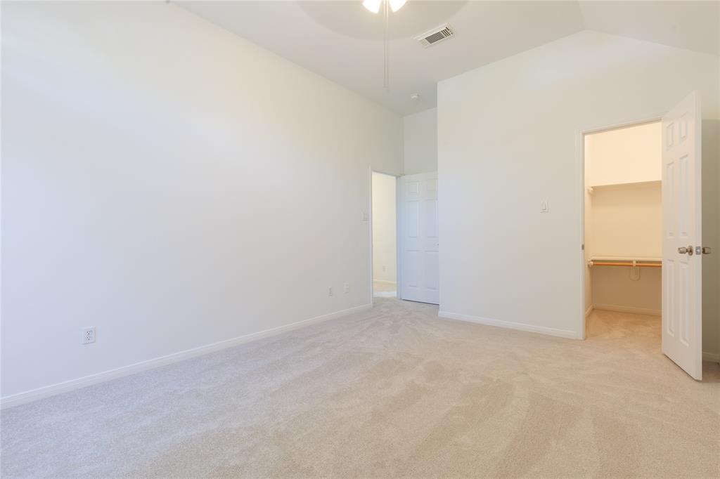 11406 2 Easton Springs Drive, Pearland, Texas 77584, 4 Bedrooms Bedrooms, 8 Rooms Rooms,3 BathroomsBathrooms,Single-family,For Sale,Easton Springs,57056318