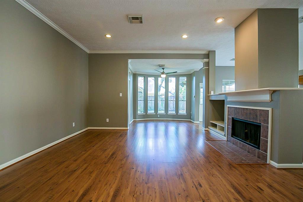 7206 1 Shadyside Circle, Missouri City, Texas 77459, 3 Bedrooms Bedrooms, 3 Rooms Rooms,2 BathroomsBathrooms,Single-family,For Sale,Shadyside,32050118