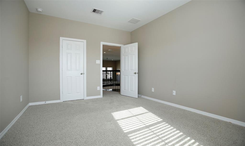 19814 2 Maverick Creek Lane, Cypress, Texas 77433, 5 Bedrooms Bedrooms, 13 Rooms Rooms,4 BathroomsBathrooms,Single-family,For Sale,Maverick Creek,56617205