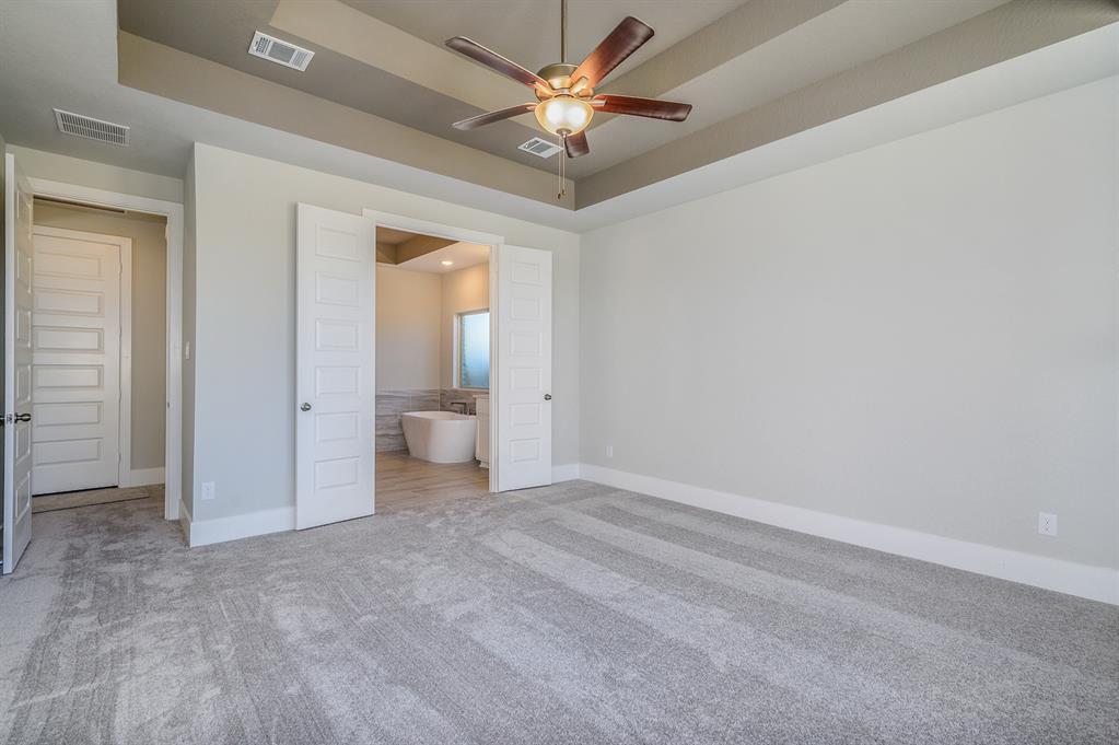 23649 2 Silver Palm Trail, New Caney, Texas 77357, 4 Bedrooms Bedrooms, 15 Rooms Rooms,3 BathroomsBathrooms,Single-family,For Sale,Silver Palm,64512595