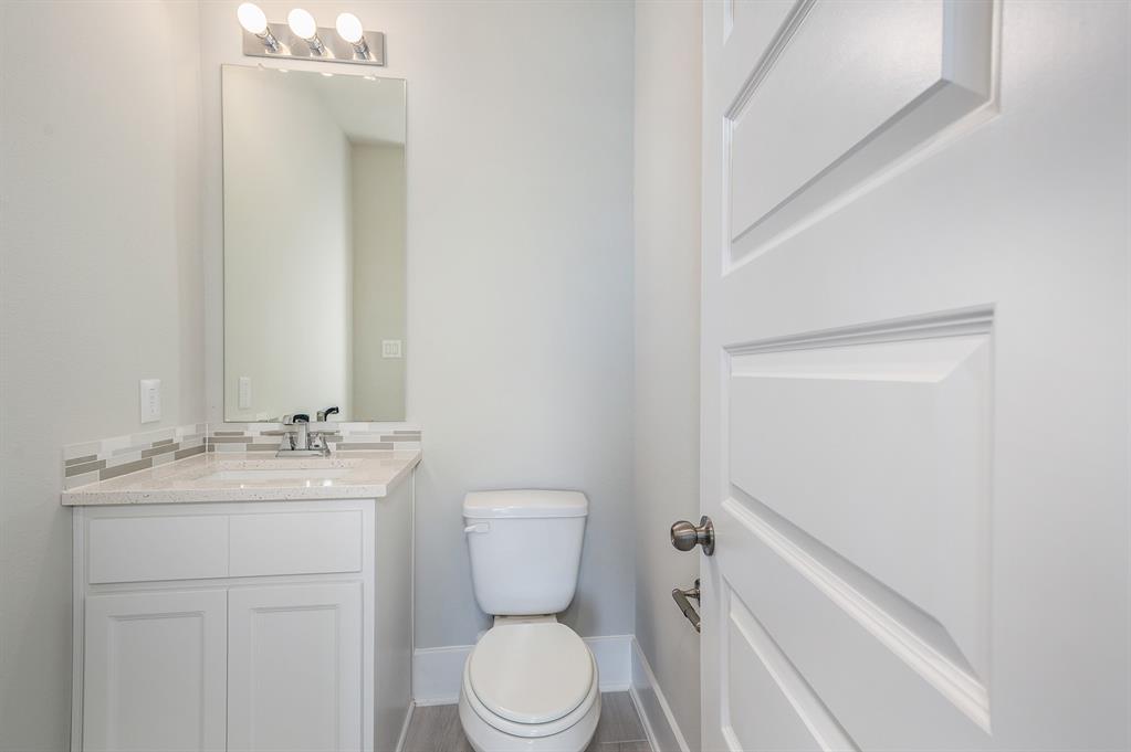 23649 2 Silver Palm Trail, New Caney, Texas 77357, 4 Bedrooms Bedrooms, 15 Rooms Rooms,3 BathroomsBathrooms,Single-family,For Sale,Silver Palm,64512595