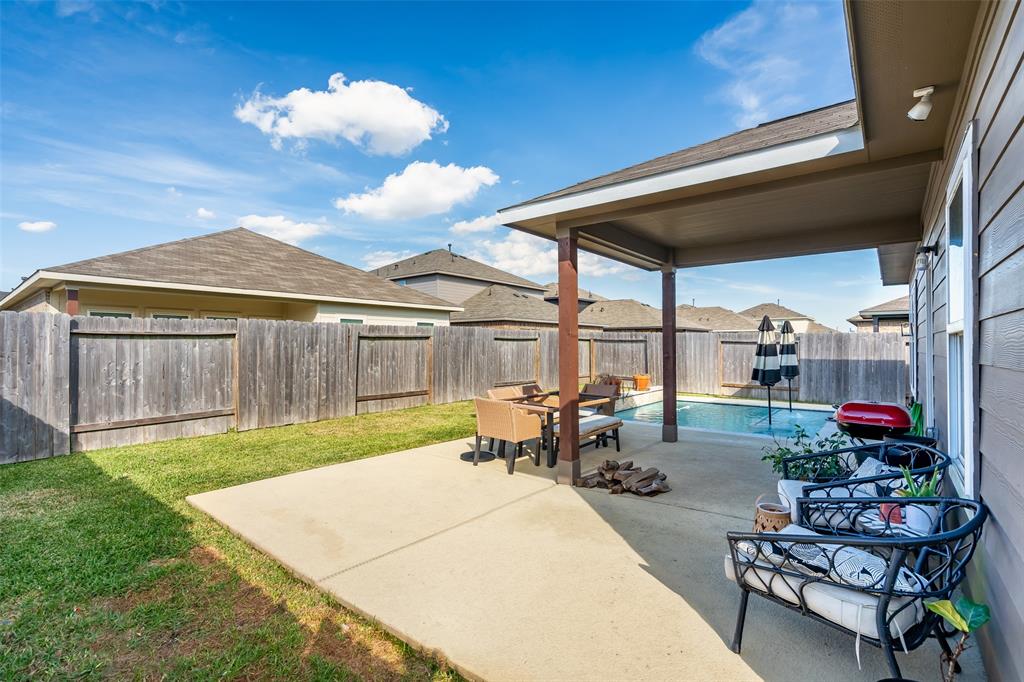 10023 Pine Valley Court