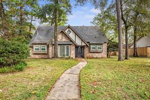 2027 Forest Manor Drive, Kingwood, TX 77339