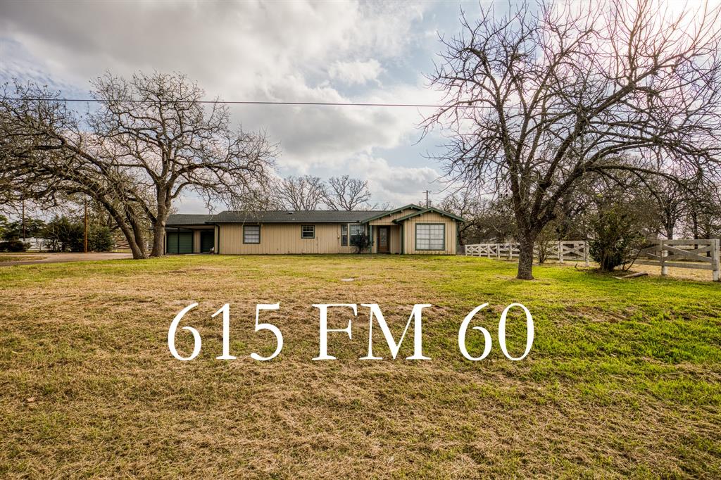 615 W Farm Road 60, Lyons, TX 77863
