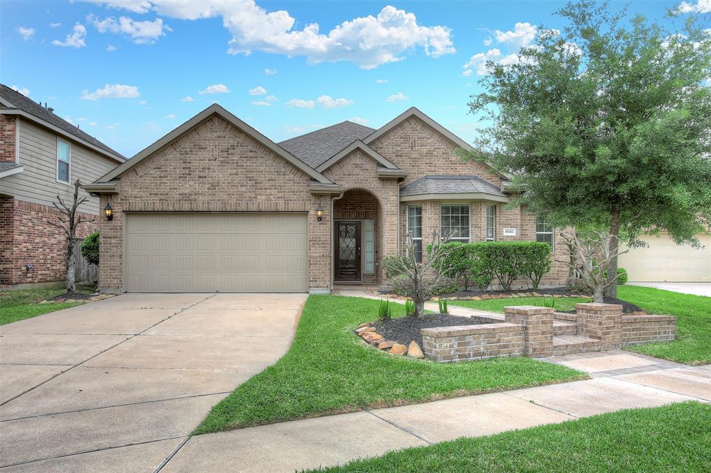 19011 Cove Forest Lane, Cypress, TX 77433