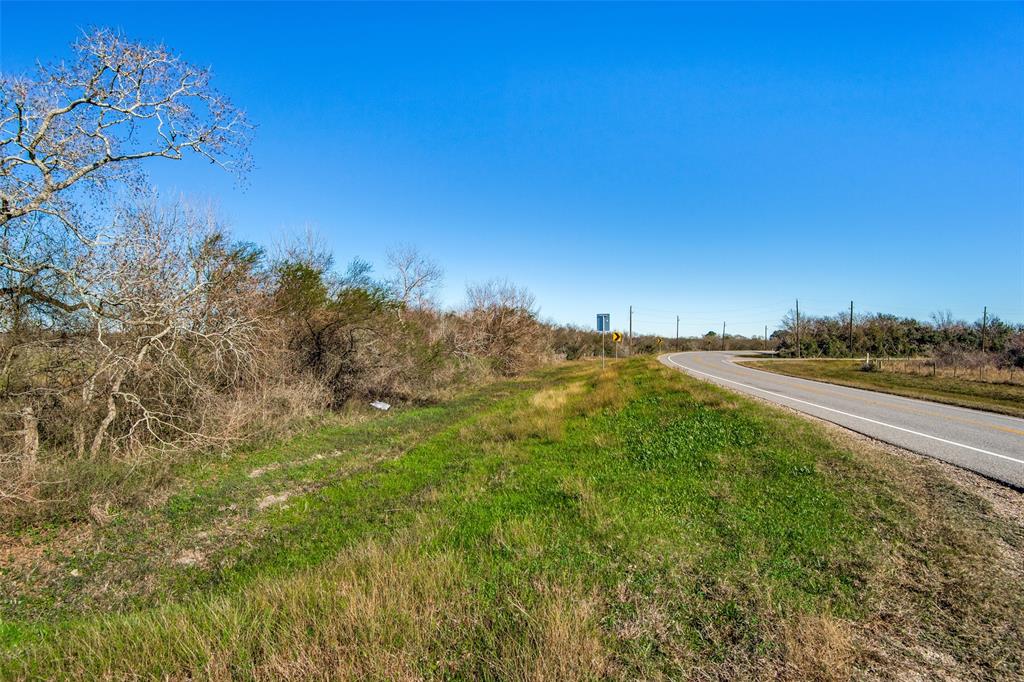 10945 Highway 36, Orchard, TX 77464