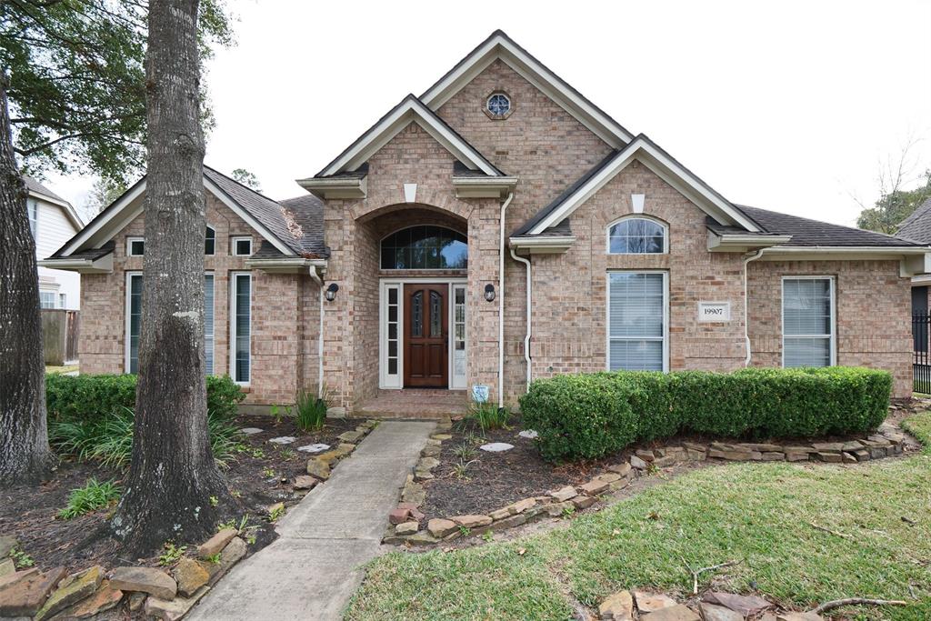 19907 Forest Drive Spring, Texas Ready for move in. This beautiful one story home has a great, open floor plan with tons of space to entertain! Updates galore! Home features 3 oversized bedrooms/2.5 baths, a study, formal dining and a bonus/sunroom space. Huge primary suite with updated bathroom along with double sided fireplace in the primary bedroom and bathroom. Updated kitchen with stainless steel appliances, island, double ovens, and beautiful butcher block countertops! Situated on an oversized lot with mature trees, a detached garage and plenty of green space in the backyard. Back side of garage opens as well for easy access to the backyard and also has the perfect, hidden storage spot for a boat! Refrigerator, washer & dryer included. Zoned to great Klein ISD schools and easy access to work and major highways.