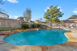 27 S Marshside Place, The Woodlands, TX 77389