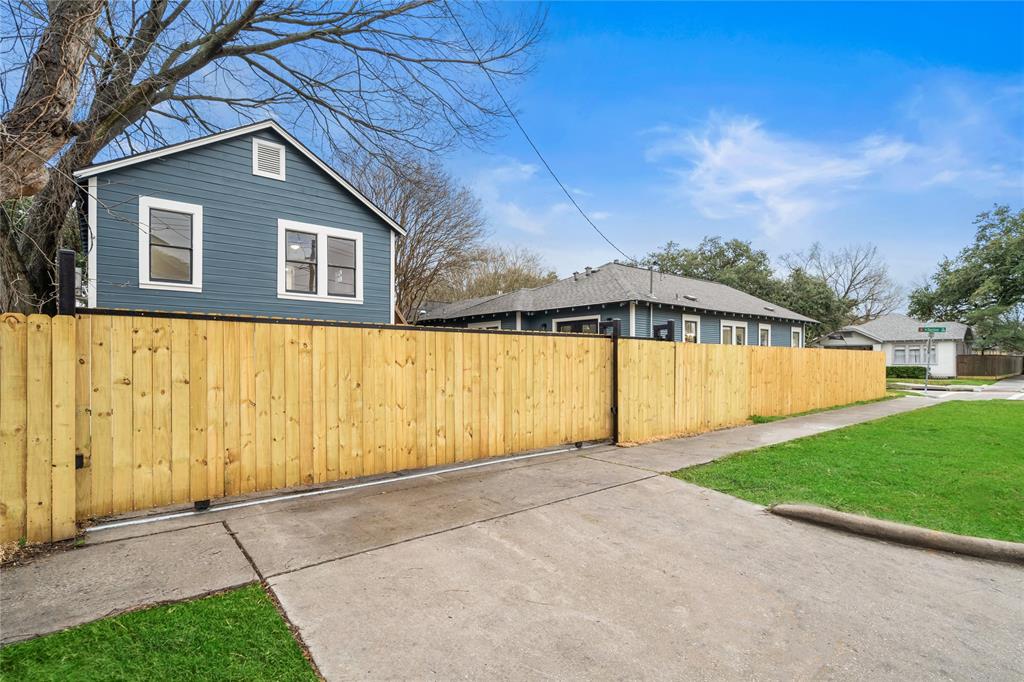 Automatic gate to your private driveway, 2 car garage and backyard for extra privacy.