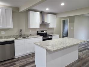 8826 Delilah, Houston, TX, 77033