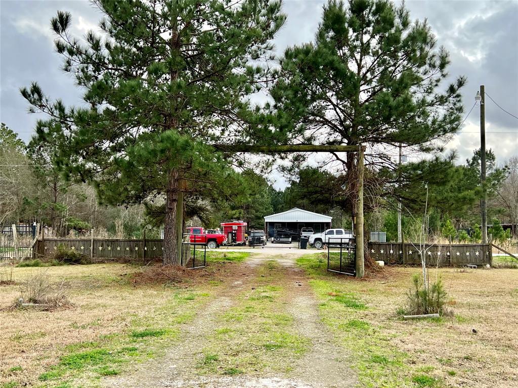 1031 County Road 3404, Cleveland, TX 77327