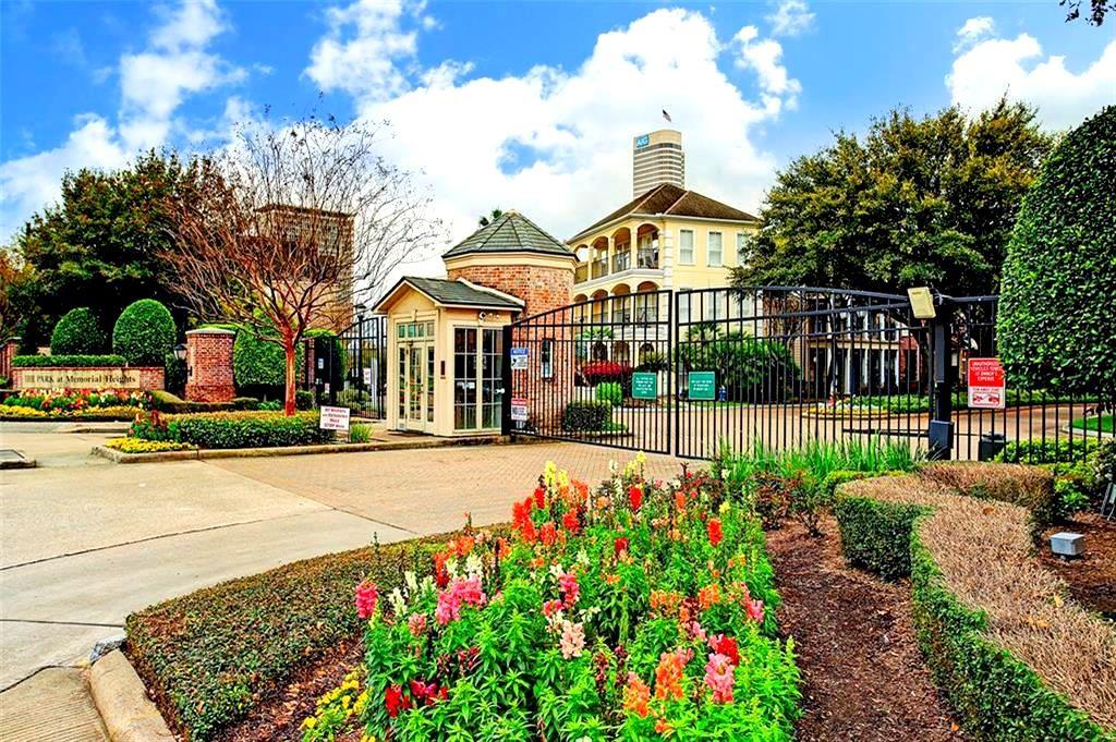 3415 Memorial Crest Boulevard, Houston TX 77007