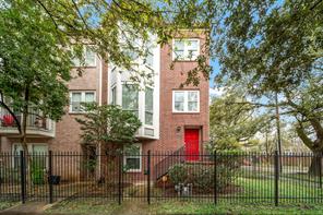 2904 La Branch, Houston, TX, 77004