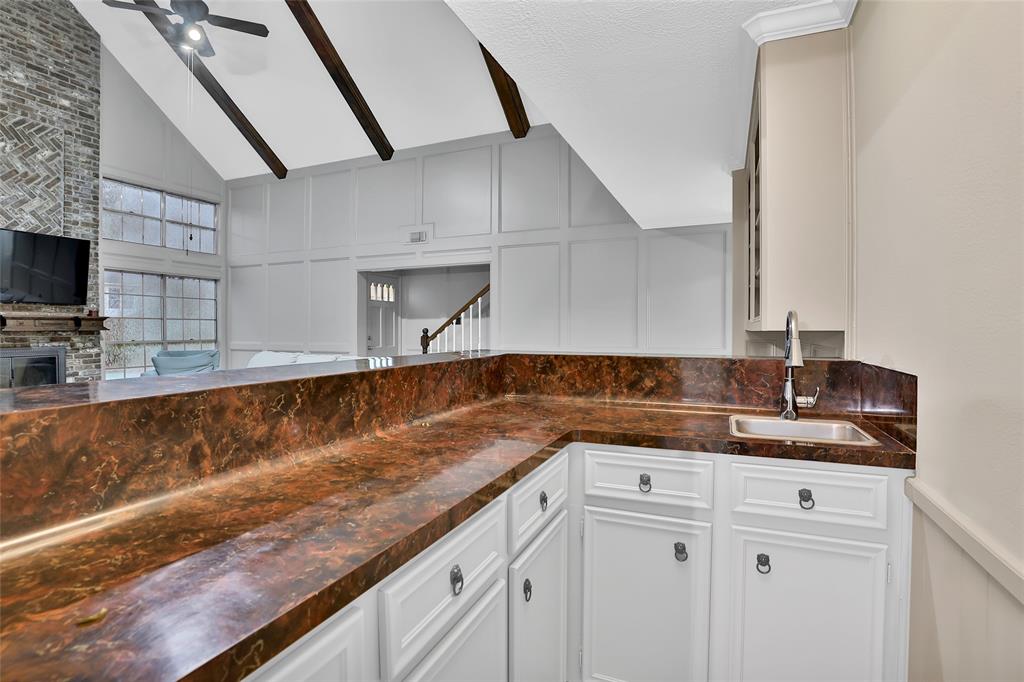 This home has a wet bar, perfect for entertaining.