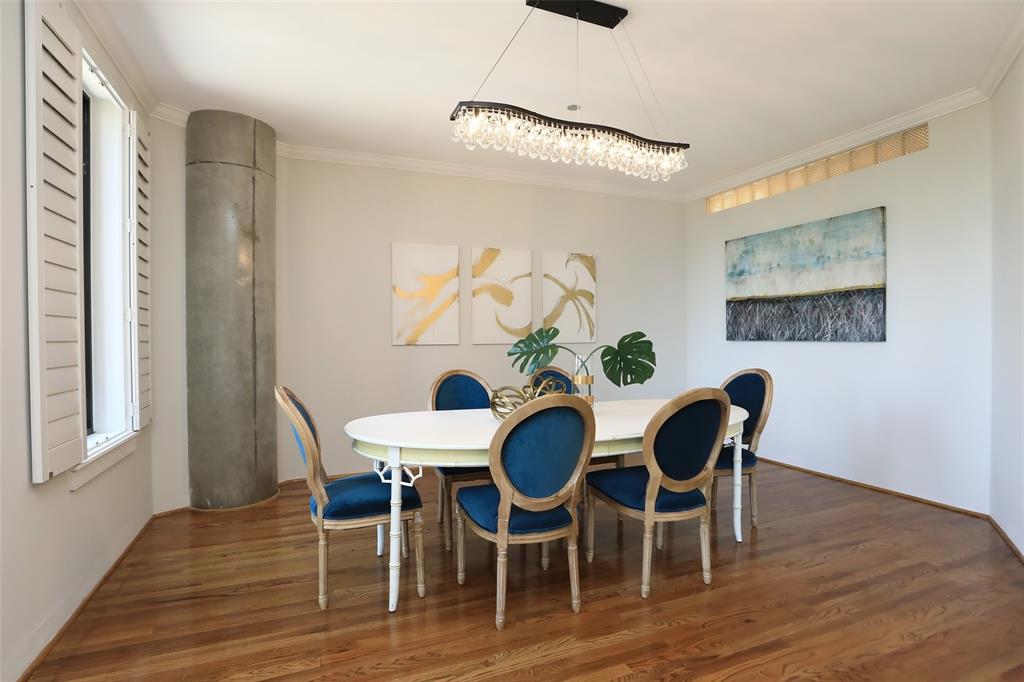 Photo #6: 19062187 Listing 