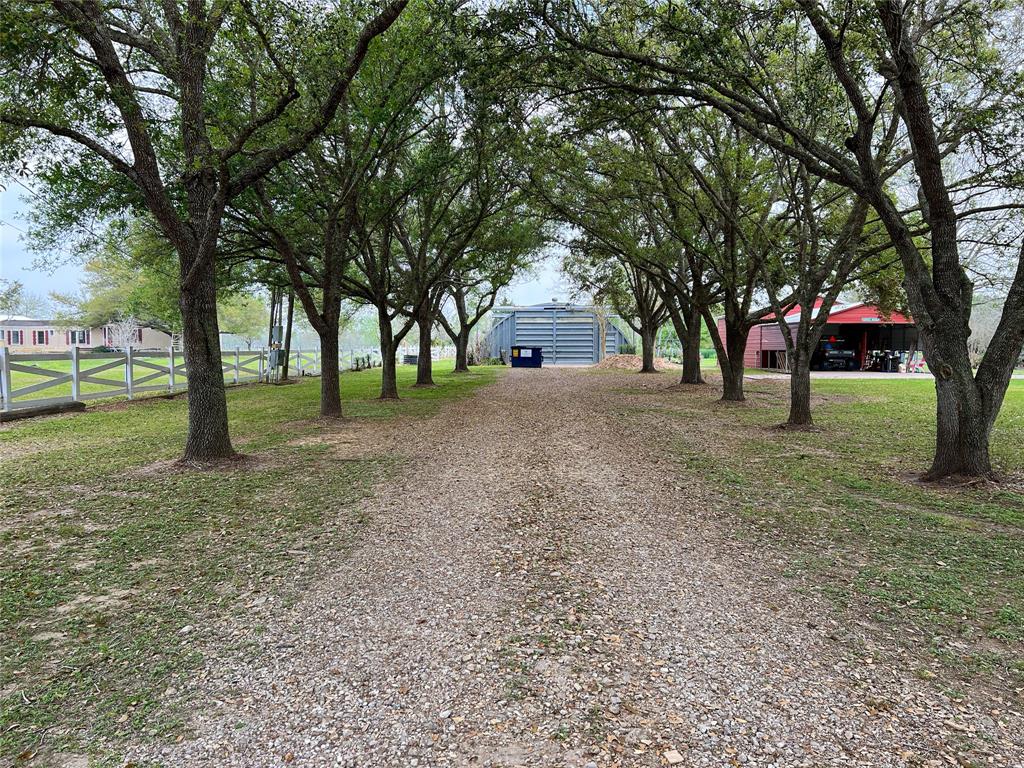 1815 County Road 45, Angleton TX 77515