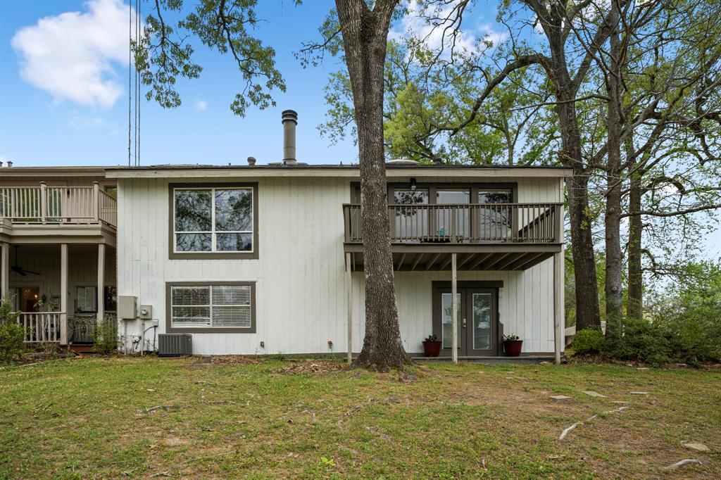 664 Cherry Hills Drive, Huntsville, TX 77340