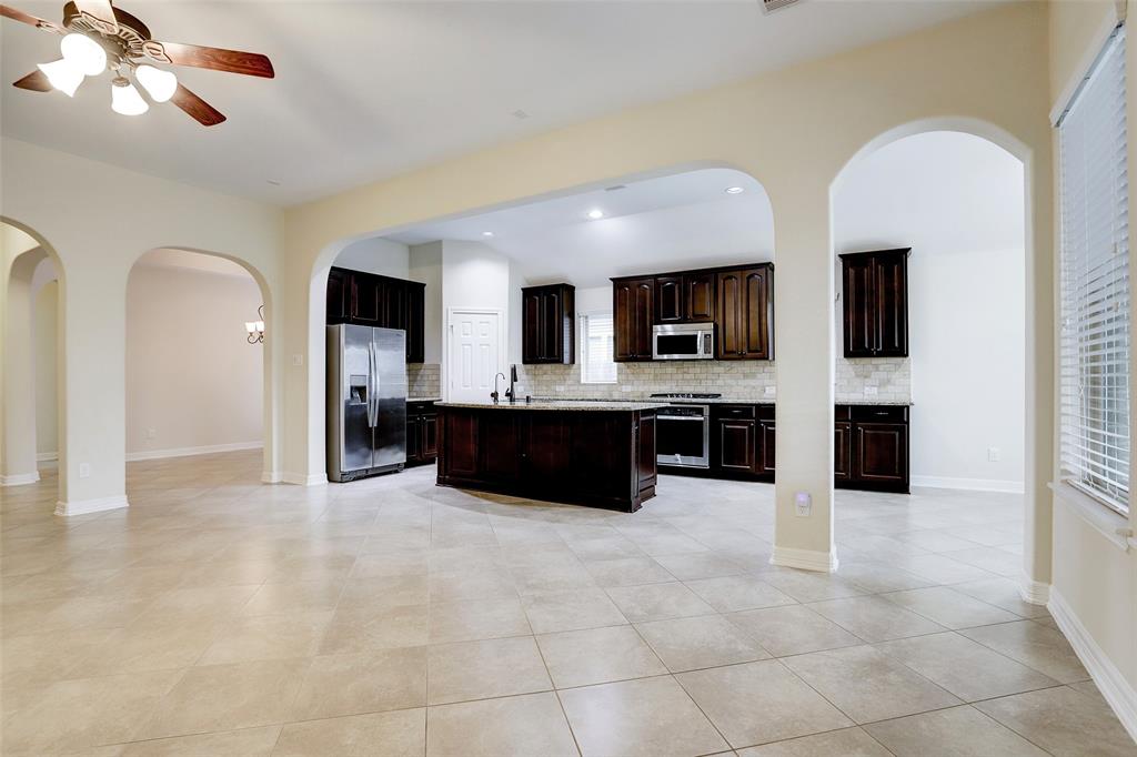 2830 Walnut Crest Drive