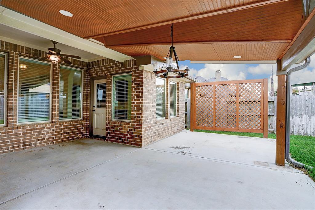 2830 Walnut Crest Drive