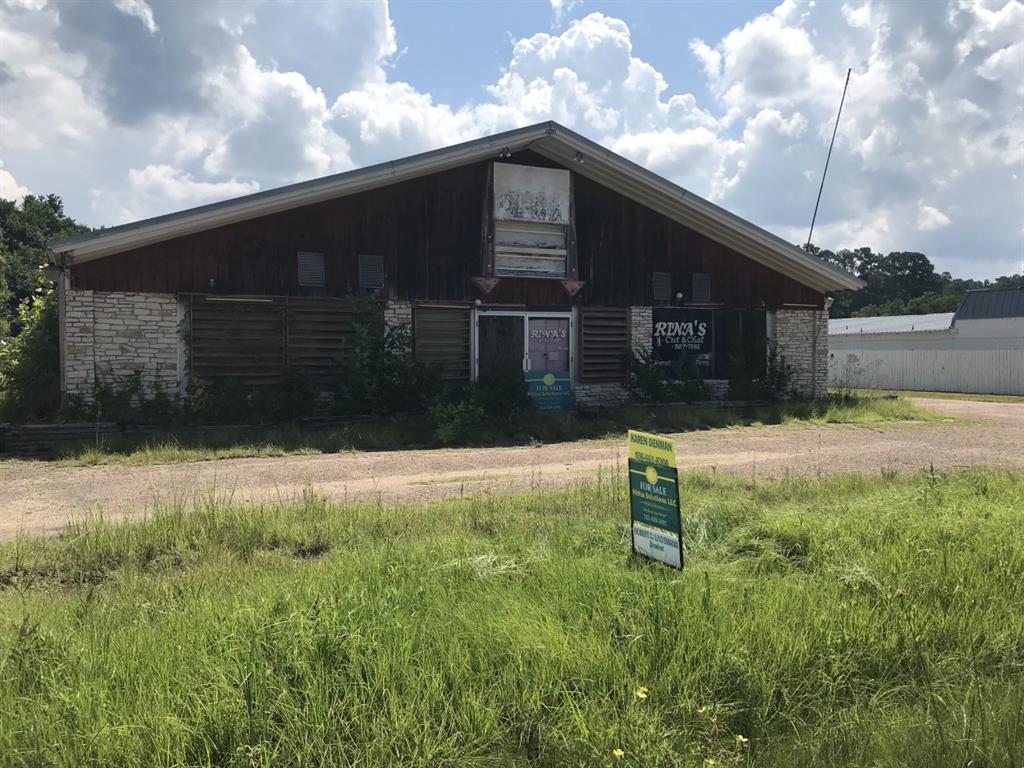 Highway 59 South commercial frontage. Endless possibilities with this property; motivated seller!