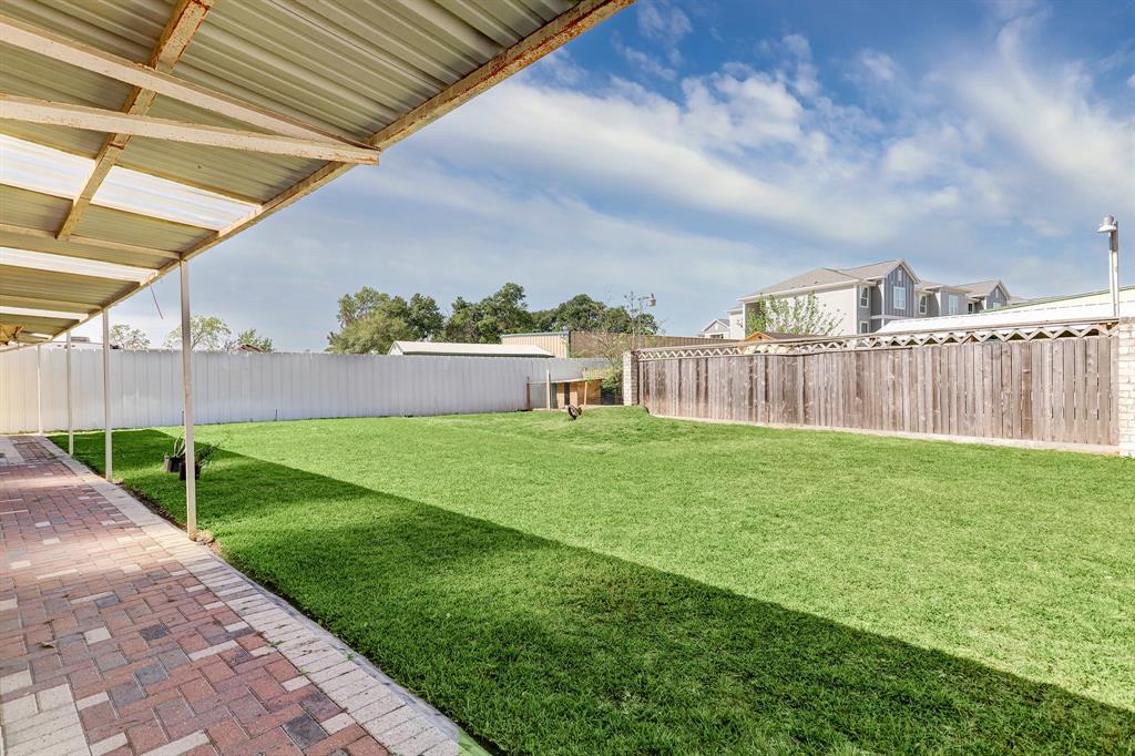 2215 Bingle Road