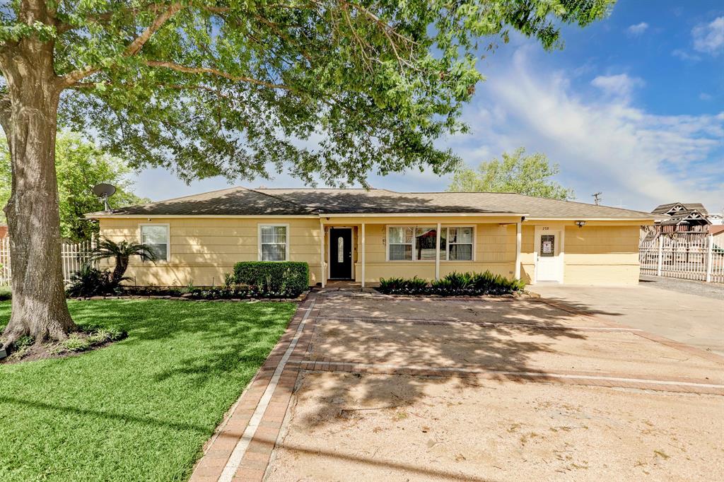 2215 Bingle Road