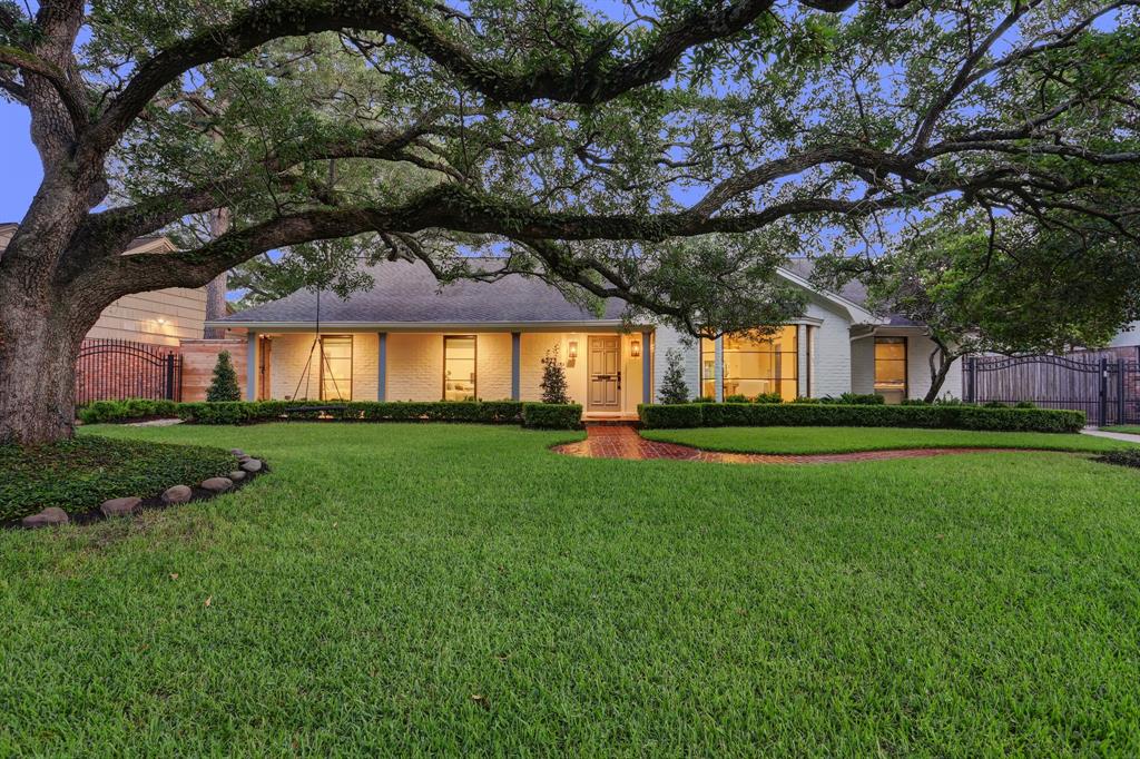 6223 Valley Forge Drive, Houston, TX 77057