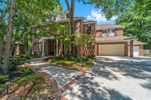 2 Edgecliff Place, The Woodlands, TX 77382