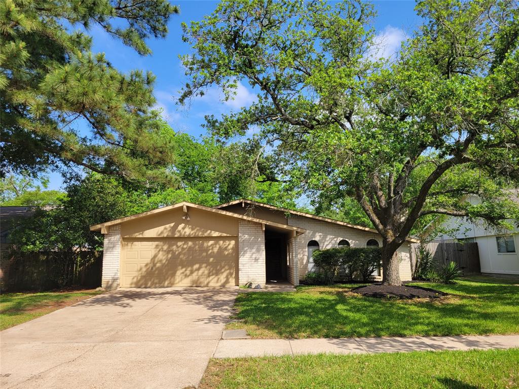4038 Coltwood Drive, Spring, TX 77388