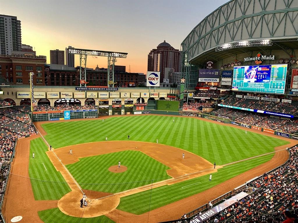 Minute Maid Park is only 2.6 miles (or a 6-minute drive) from the home!