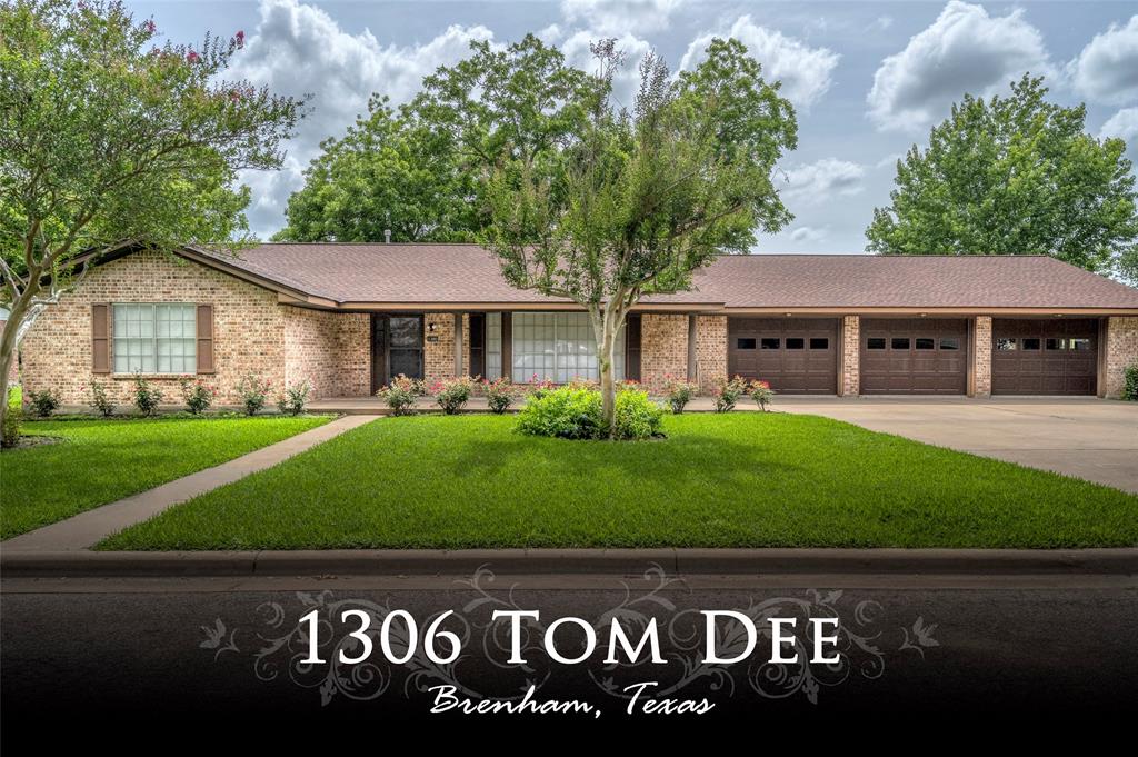 1306  Tom Dee Street Brenham Texas 77833, Brenham