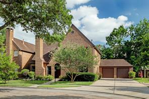 7 Pembrook, Bellaire, TX 77401