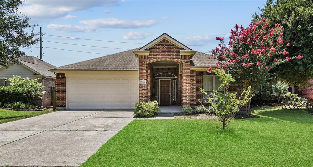 12327 Piney Bend Drive, Tomball, TX 77375