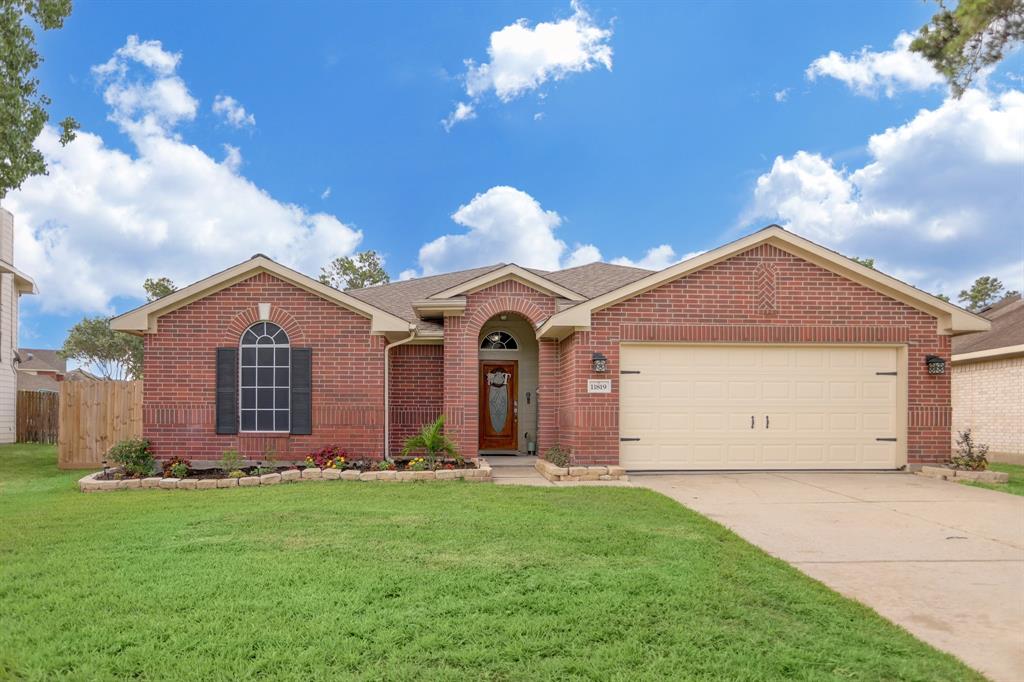 11819  Aerie Drive Tomball Texas 77377, 35